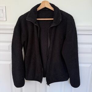 Uniqlo Black Fluffy Yarn Zip-up Fleece Jacket